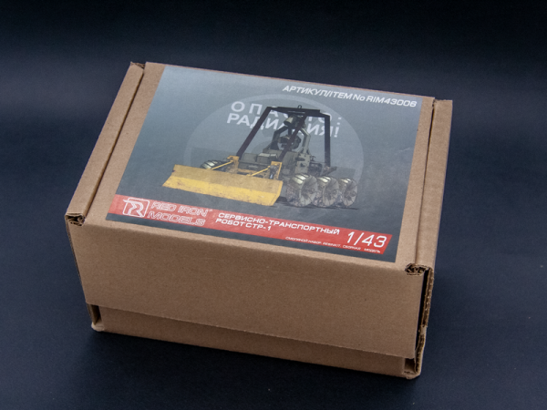 Сборная модель Red Iron Models Сервисно-транспортный робот СТР-1, 1/43 | Инномарт