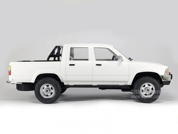 Радиоуправляемая машина WPL пикап Hilux Crew Cab (белая) 4WD 2.4G 1/16 RTR | Инномарт
